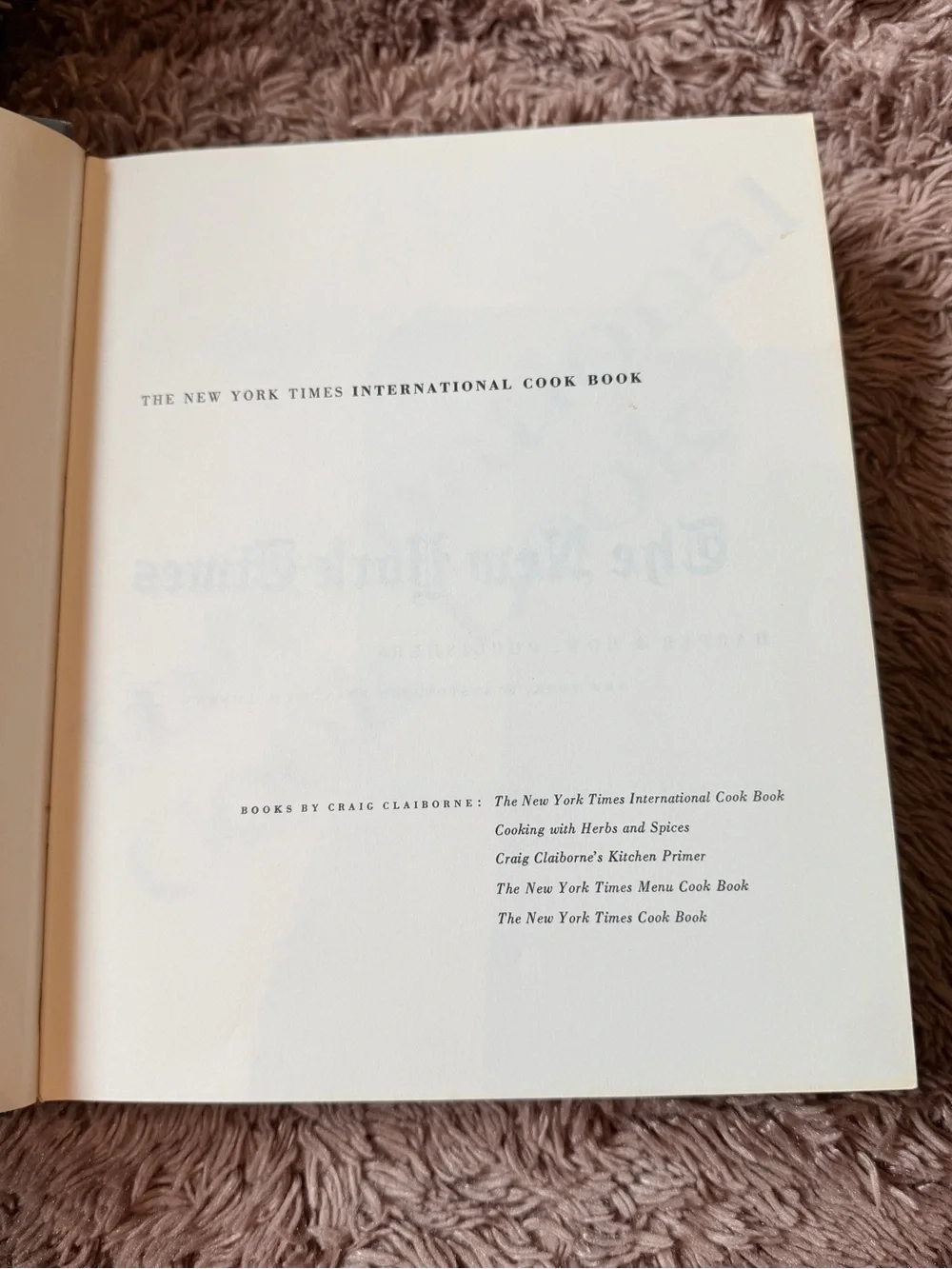 Vintage Cookbook The International Cook Book C. Claiborne first edition recipes